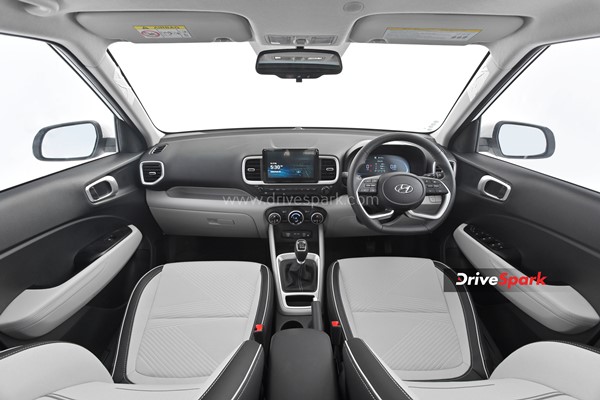 2022 Hyundai Venue വേറേ ലെവലാണ്; റിവ്യൂ വിശേഷങ്ങള് ഇതാ
