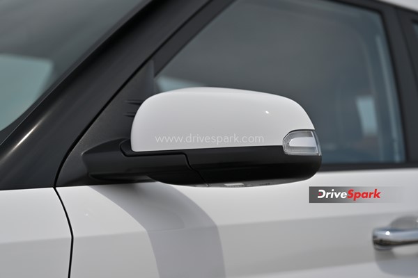 2022 Hyundai Venue വേറേ ലെവലാണ്; റിവ്യൂ വിശേഷങ്ങള് ഇതാ