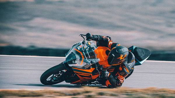 Kawasaki Ninja 400 vs KTM RC 390 vs Kawasaki Ninja 300: സ്പെസിഫിക്കേഷനുകളെ താരതമ്യം നോക്കാം