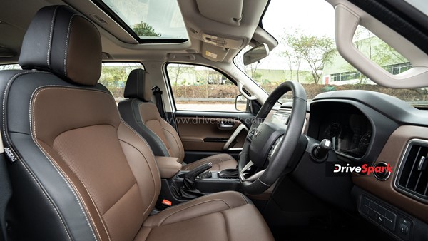 ആരെയും ആകർഷിക്കും Mahindra -യുടെ ബിഗ് ഡാഡി; Scorpio-N -ന്റെ റിവ്യൂ വിശേഷങ്ങൾ