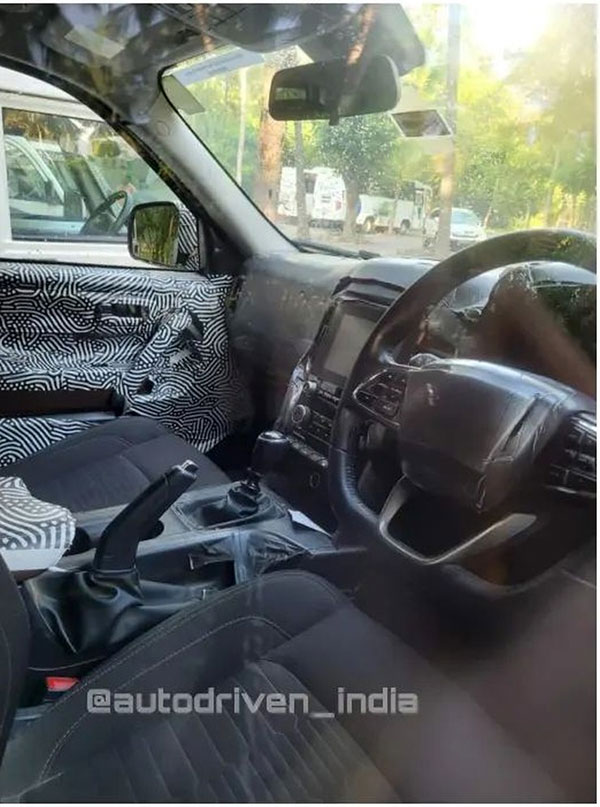അവസാന നിരയില് ഫേസിംഗ് സീറ്റുകള്; Mahindra Scorpio N-ന്റെ പുതിയ ചിത്രങ്ങള് പുറത്ത്