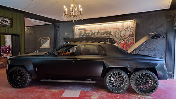 ക്രേസി & ബോൾഡ് ലുക്കിൽ ലോകത്തിലെ ആദ്യ Rolls Royce Phantom 6x6