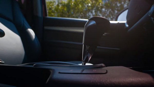 ആരാധകരെ ആകാംക്ഷാഭരിതരാക്കി Toyota HyRyder -ന്റെ ആദ്യ ടീസർ പുറത്ത്