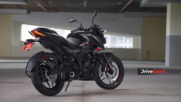 ഫണ്-ടു-റൈഡ് സ്പോര്ട്ടി കമ്മ്യൂട്ടര്; Bajaj Pulsar N160 റിവ്യൂ വിശേഷങ്ങള് ഇതാ