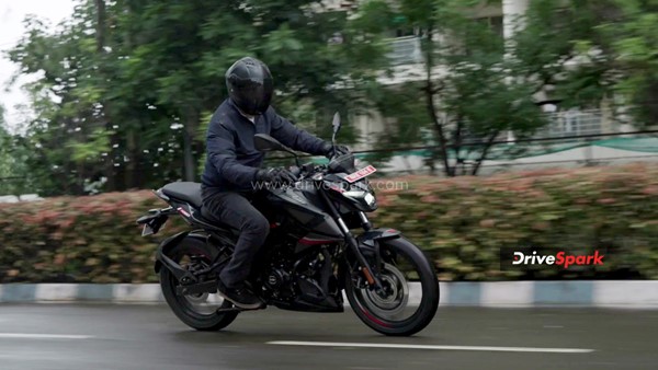ഫണ്-ടു-റൈഡ് സ്പോര്ട്ടി കമ്മ്യൂട്ടര്; Bajaj Pulsar N160 റിവ്യൂ വിശേഷങ്ങള് ഇതാ