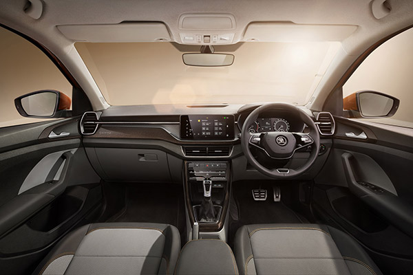 വണ്ടി എടുത്തോ, ഇഎംഐ പിന്നെ മതിയെന്ന് Skoda, Kushaq എസ്യുവിക്ക് കിടിലൻ ഓഫർ എത്തി