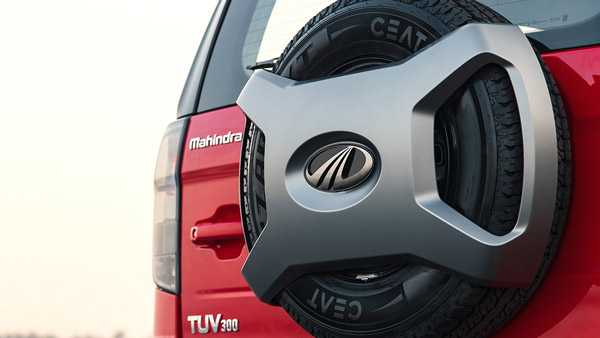 യൂസ്ഡ് കാര് വിപണിയില് നിന്നും Mahindra TUV300 വാങ്ങാന് പദ്ധതിയുണ്ടോ?; അറിഞ്ഞിരിക്കണം ഈ ഗുണങ്ങളും ദോഷങ്ങളും