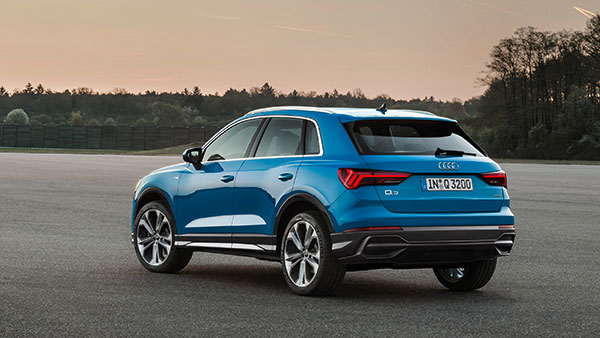 2022 Q3 എസ്യുവിക്കായുള്ള ബുക്കിംഗ് ആരംഭിച്ച് Audi; വേരിയന്റും, ഫീച്ചറുകളും വെളിപ്പെടുത്തി