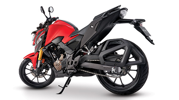 3 കളര് ഓപ്ഷന്, 2 വേരിയന്റ്; CB300F അവതരിപ്പിച്ച് Honda, വില വിവരങ്ങള് അറിയാം