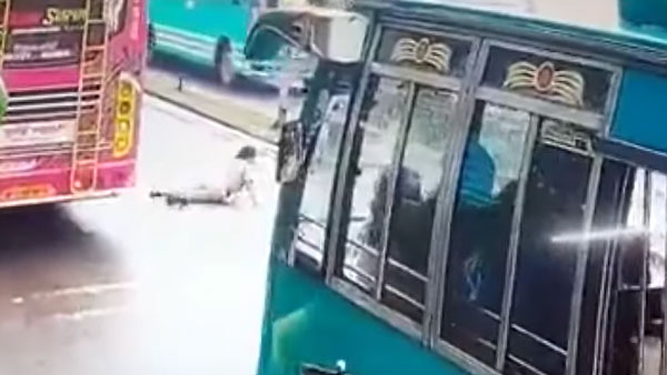 റോഡ് മുറിച്ച കടക്കവേ വനിതാ പൊലീസുകാരിയെ ഇടിച്ച് തെറിപ്പിച്ച് സ്കൂട്ടർ യാത്രികൻ; ഞെട്ടിപ്പിക്കുന്ന ദൃശ്യങ്ങൾ കാണാം