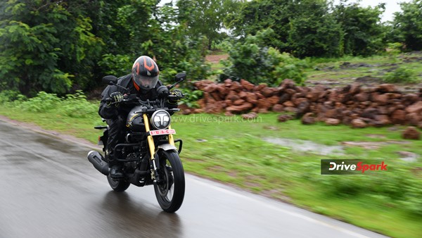 Royal Enfield Hunter 350 Vs Honda CB350RS Vs Jawa 42 Vs TVS Ronin; പ്രധാന വ്യത്യാസങ്ങള് ഇതാ