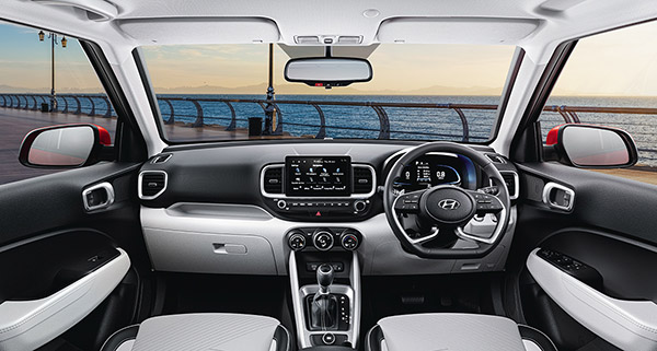 സുരക്ഷയിലും ഫീച്ചറിലും സമ്പന്നന്; Hyundai Venue-ല് ലഭ്യമല്ലാത്ത Tata Nexon-ലെ ഫീച്ചറുകള് ഇതൊക്കെ