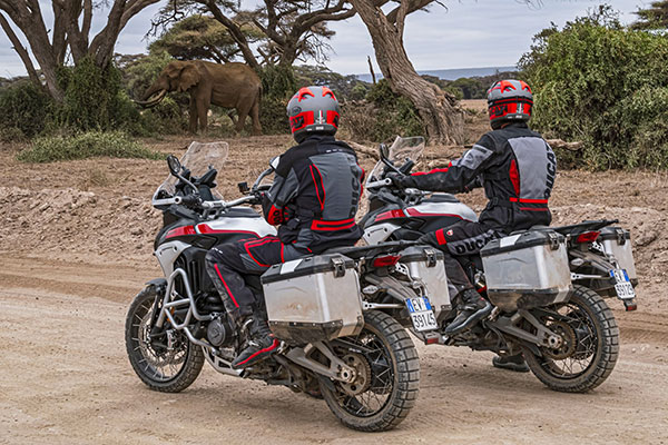 വലിയ ഫ്യുവല് ടാങ്കും, നിരവധി മാറ്റങ്ങളും; Multistrada V4 റാലി അവതരിപ്പിച്ച് Ducati