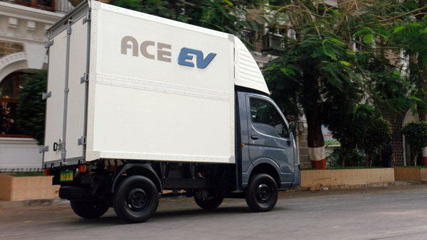 ഒക്ടോബർ മുതൽ ഉപഭോക്താക്കളിലേക്ക്, Ace ഇലക്ട്രിക്കിന്റെ ഡെലിവറി ആരംഭിക്കുന്നതായി Tata