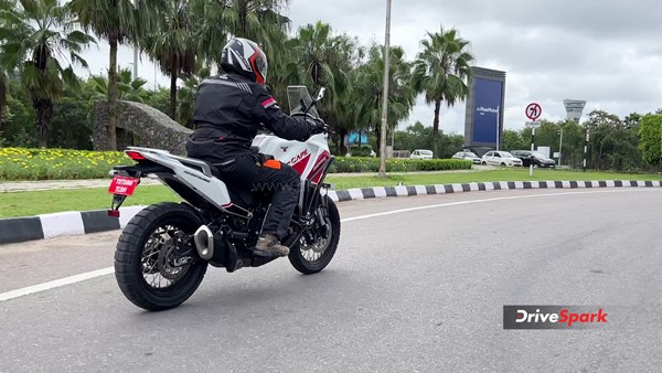 സാഹസികതയിലേക്ക് ഇറങ്ങിച്ചെല്ലാം; Moto Morini X-Cape 650X റിവ്യു
