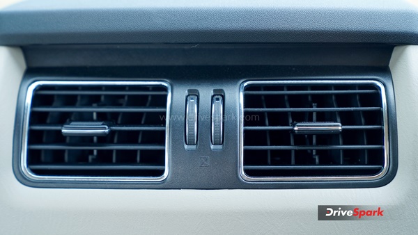 പേര് പോലെതന്നെ ക്ലാസിക്കാണ്; Mahindra Scorpio ക്ലാസിക്കിന്റെ റിവ്യൂ വിശേഷങ്ങള് ഇതാ