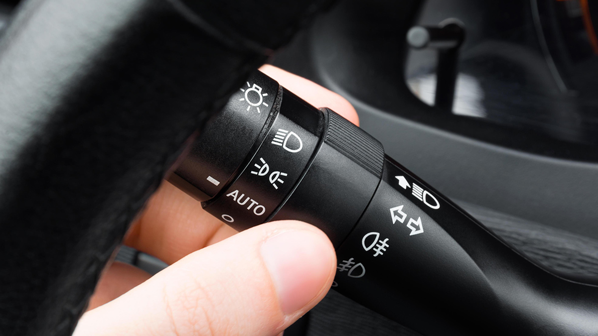 What Is The Importance Of Headlight Adjustment Switch In Car Details ഹെഡ്‌ലൈറ്റ് അഡ്ജസ്റ്റ്